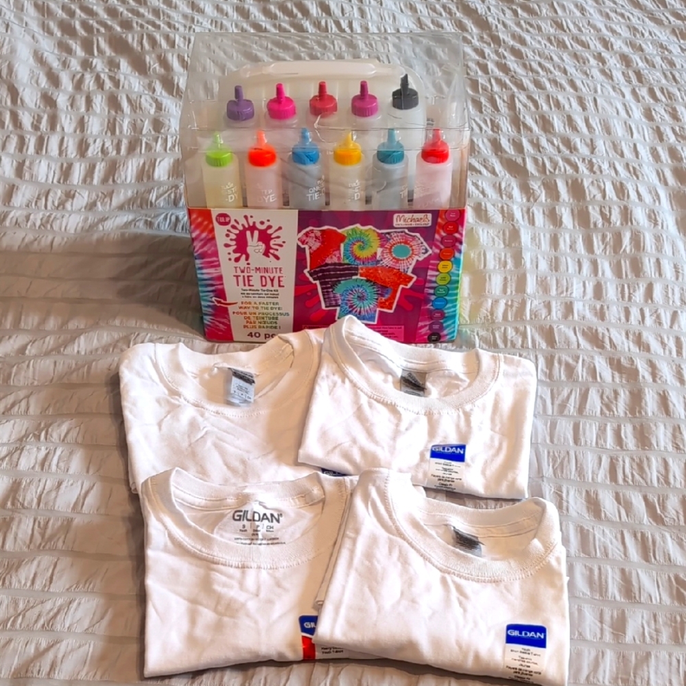 Tie-Dye Kit + 4 Cotton T-shirts